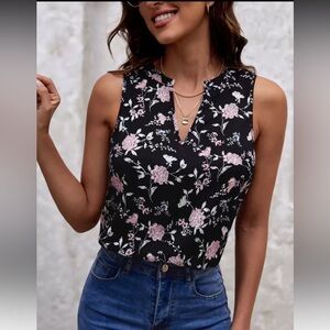 SHEIN || NWOT Keyhole Sleeveless Blouse (M)